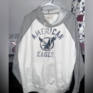 American eagle hoodie size large